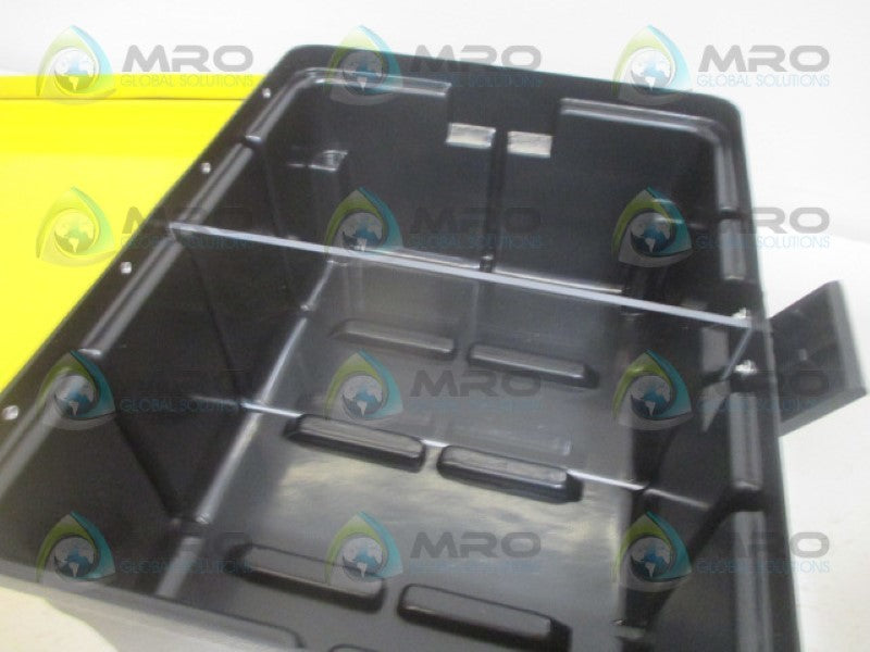 ALLEGRO 4400 RESPIRATOR STORAGE WALL CASE  *NEW IN BOX*