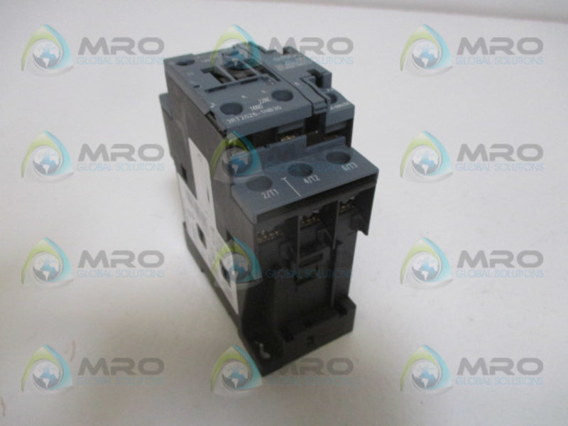 SIEMENS 3RT2026-1NB30 CONTACTOR *USED*