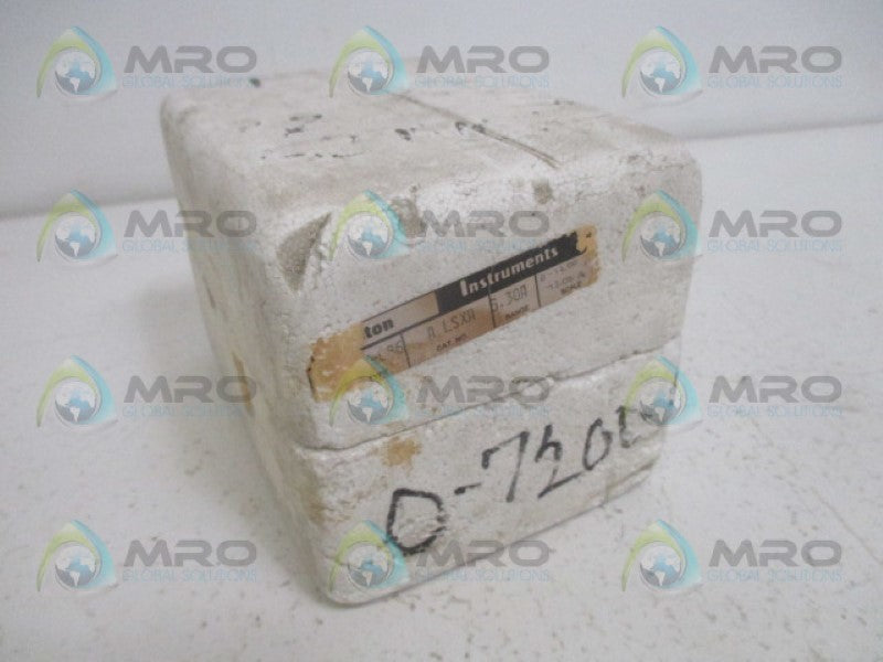 CROMPTON 077-086A-LSXA PANEL METER 0-7200 ACA *NEW IN BOX*