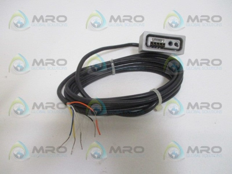 ALLEN BRADLEY 42LCB-5000 SER. B SENSOR (MISSING ACCESSORY) *NEW IN BOX*