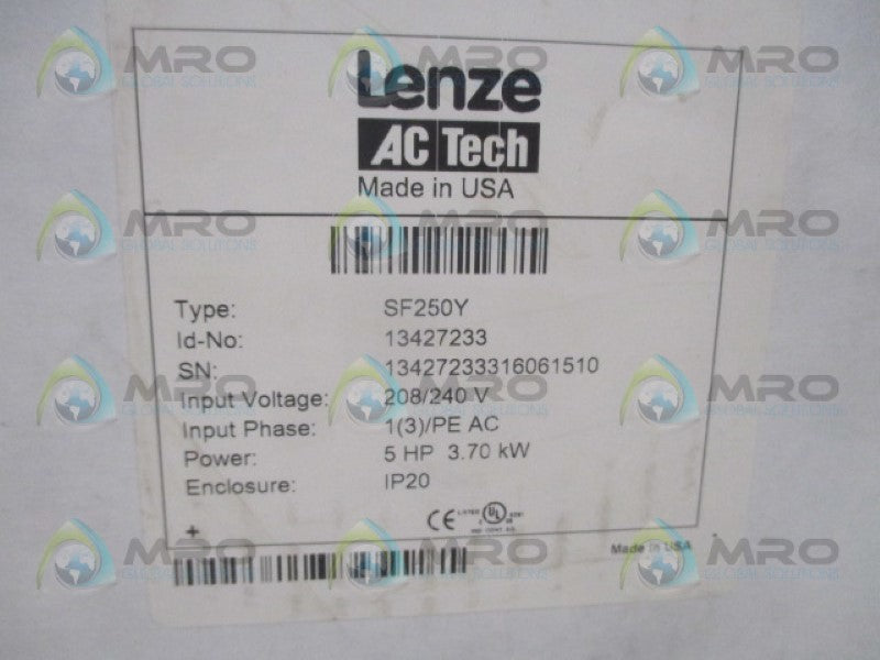 LENZE AC TECH SF250Y AC DRIVE 208/240V *NEW IN BOX*