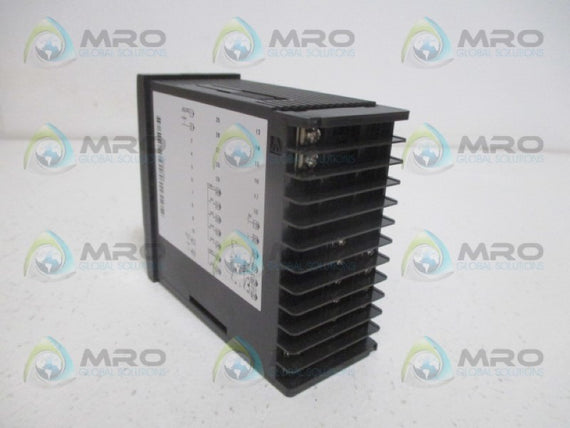 RKC INSTRUMENT HA400-6V-6N-3*NN-1NNN-N/A TEMPERATURE CONTROLLER 24V *NEW IN BOX*