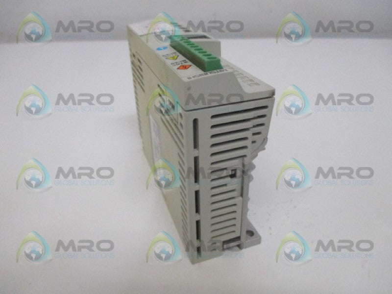 MITSUBISHI MR-C20A AC SERVO 200W 200-230VAC *NEW NO BOX*