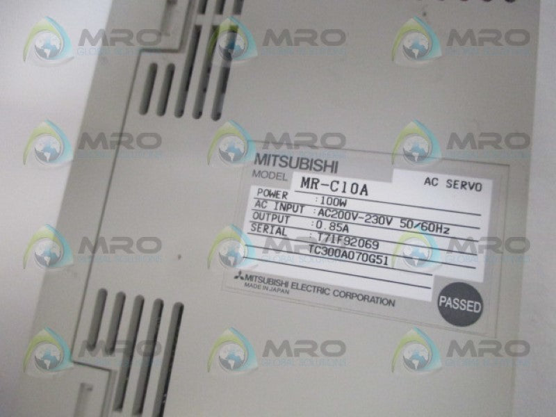 MITSUBISHI MR-C10A AC SERVO 100W 200-230VAC *NEW NO BOX*