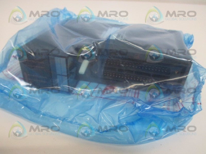 MITSUBISHI A1SY42P OUTOUT MODULE 64PT 12-24VDC *NEW IN BOX*