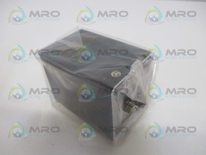 INDUSTRIAL MRO FR-100 UV FLAME DETECTOR 200V *NEW IN BOX*