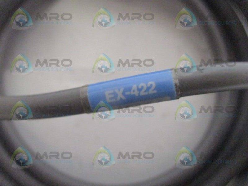 KEYENCE EX-210 EX-422 SENSOR/POWER SUPPLY *NEW IN BOX*