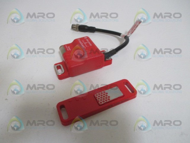 ALLEN BRADLEY 440N-Z21SS3PH SER. A SWITCH (MISSING ACCESSORIES) *NEW NO BOX*