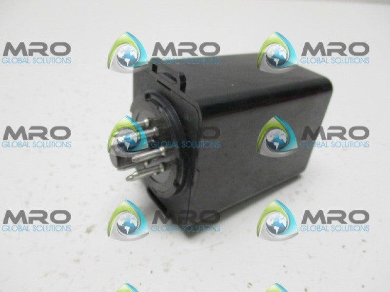 EAGLE SIGNAL 70Q2Z101 ON DELAY RELAY 0/05-1.0 SECONDS 24VDC *NEW NO BOX*
