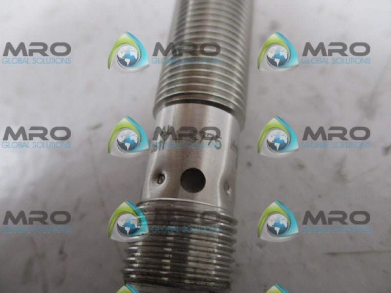 IFM EFECTOR IF5775 INDUCTIVE PROXIMITY SWITCH *NEW NO BOX*
