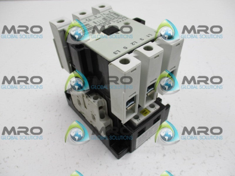 SIEMENS 3TF4622-0AK1 AC CONTACTOR 120V (AS PICTURED) *NEW NO BOX*