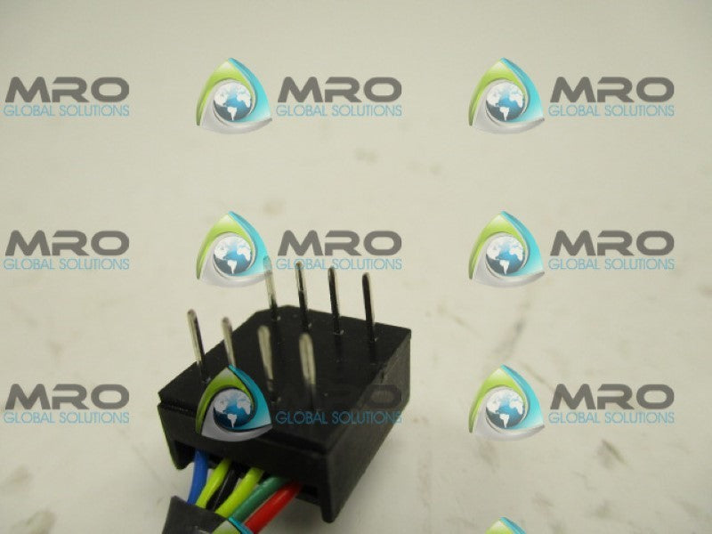 MACRO SENSORS PR8121000-0135 PN0096219-002 SENSOR  *NEW NO BOX*