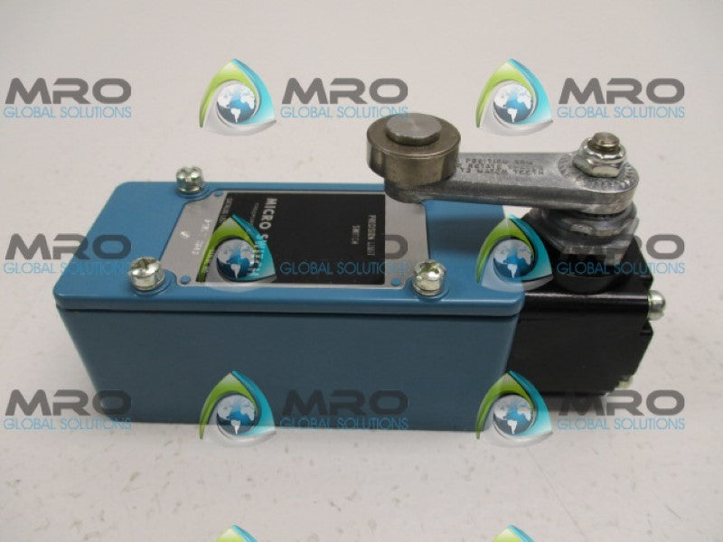 MICROSWITCH 51ML7 LIMIT SWITCH *NEW IN BOX*