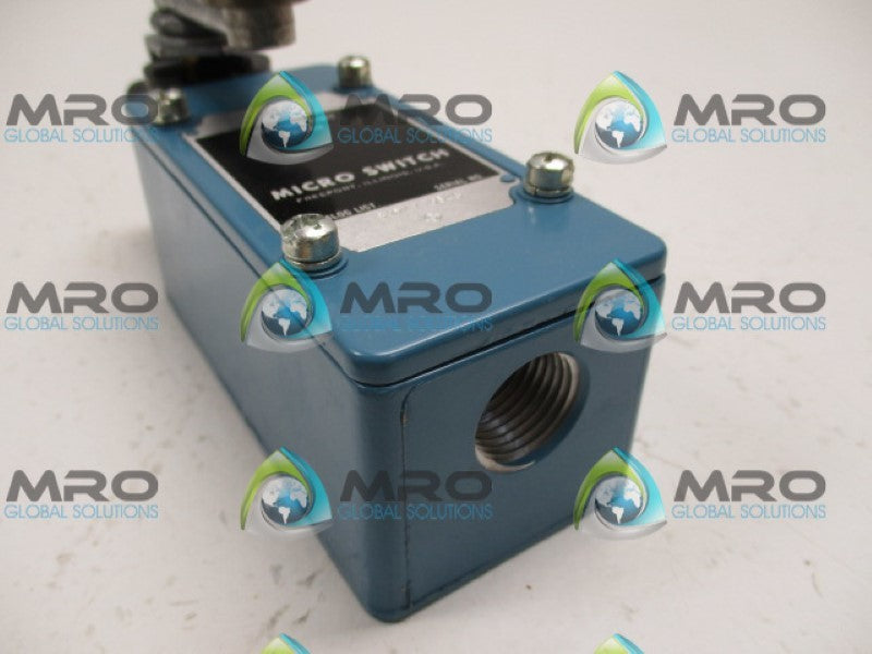 MICROSWITCH 51ML7 LIMIT SWITCH *NEW IN BOX*