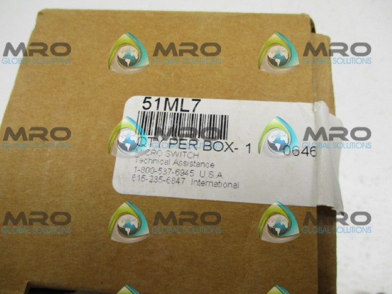 MICROSWITCH 51ML7 LIMIT SWITCH *NEW IN BOX*