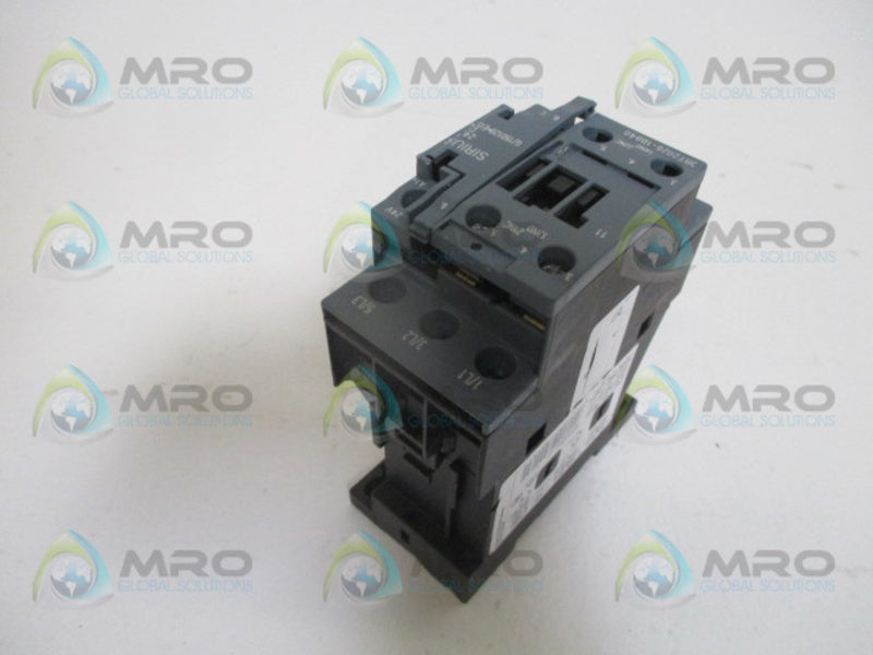SIEMENS 3RT2026-1BB40 CONTACTOR (AS PICTURED) *NEW NO BOX*