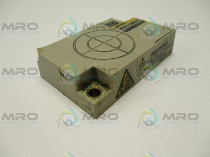 OMRON V600-D8KR12 8K BYTE RF-ID TAG (AS PICTURED) *USED*