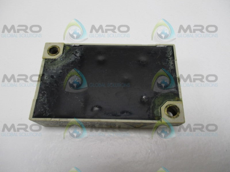 OMRON V600-D8KR12 8K BYTE RF-ID TAG (AS PICTURED) *USED*