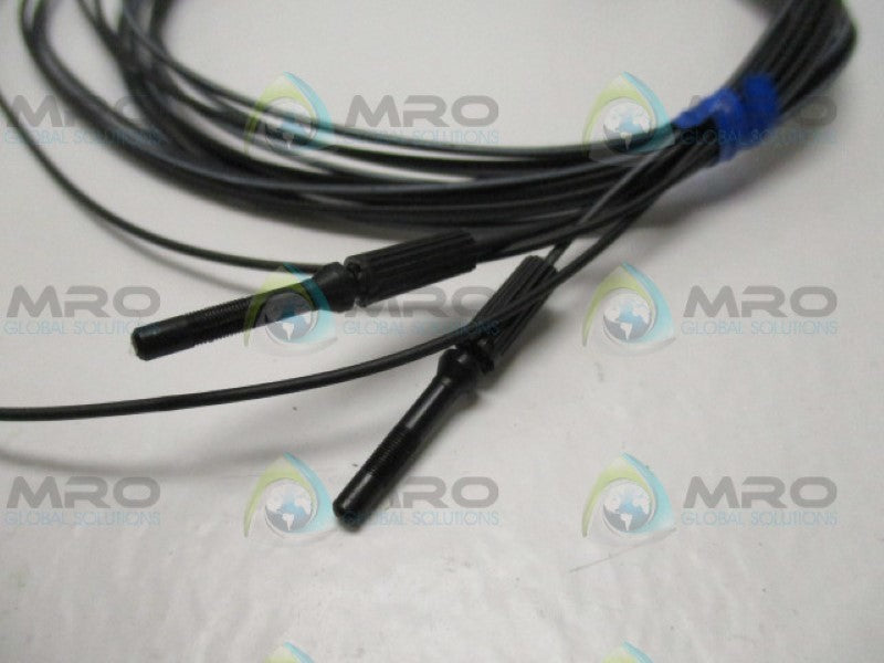 OMRON E32-DC200E FIBER OPTIC CABLE (MISSING ACCESSORIES) *NEW NO BOX*