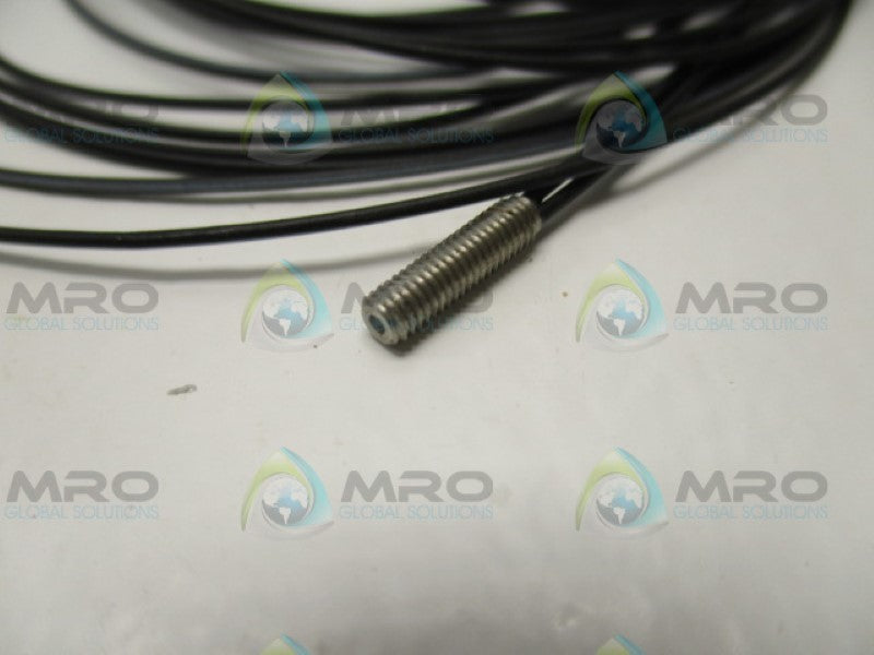 OMRON E32-DC200E FIBER OPTIC CABLE (MISSING ACCESSORIES) *NEW NO BOX*