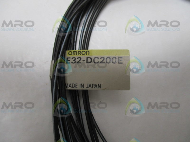 OMRON E32-DC200E FIBER OPTIC CABLE (MISSING ACCESSORIES) *NEW NO BOX*