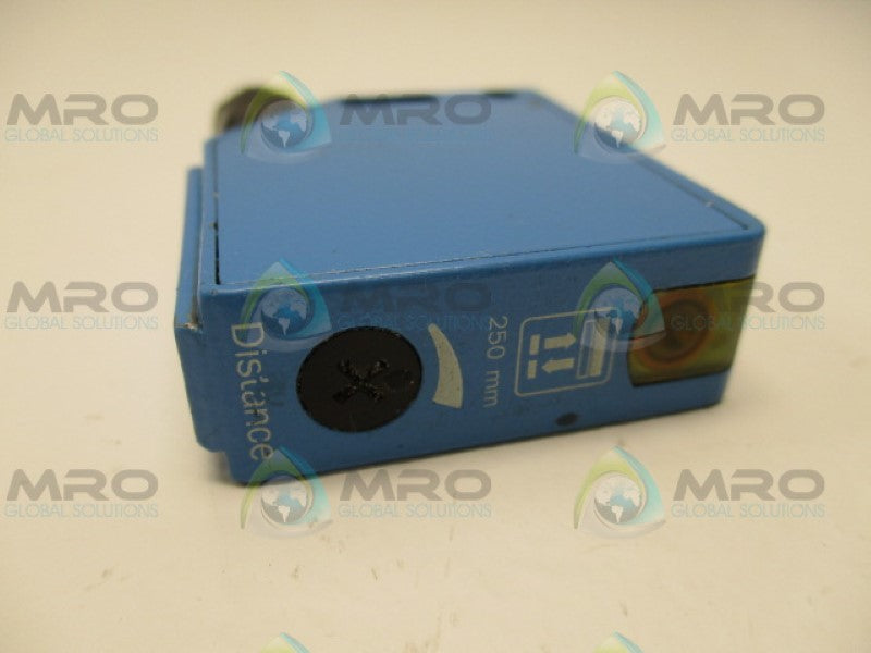 SICK WT12-2P430 PHOTOELECTRIC SENSOR *USED*