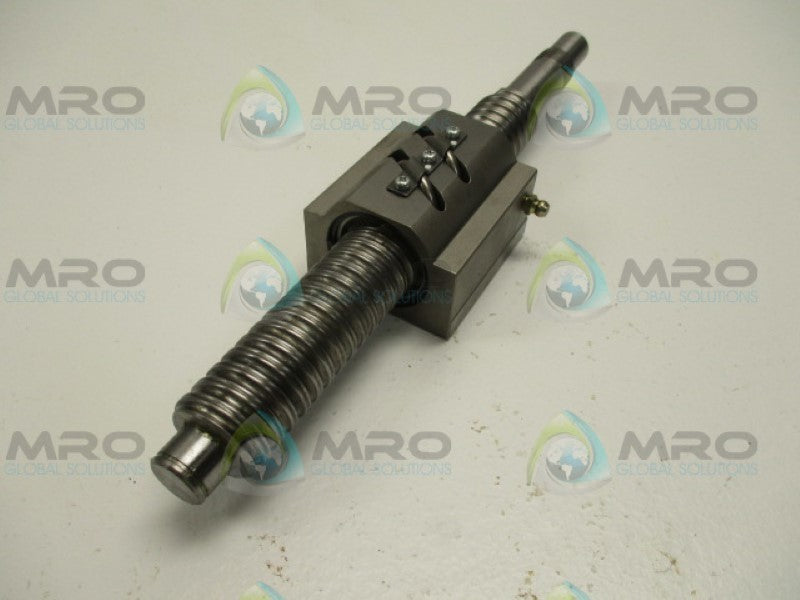 THK BNT2806B ROLLED BALL SCREW SQUARE TYPE *NEW NO BOX*