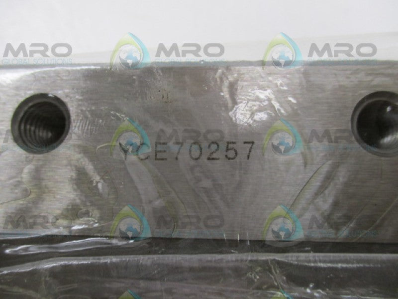 THK SSR35XW1SS(GK) LINEAR GUIDE RAIL BEARING BLOCK *NEW IN BOX*