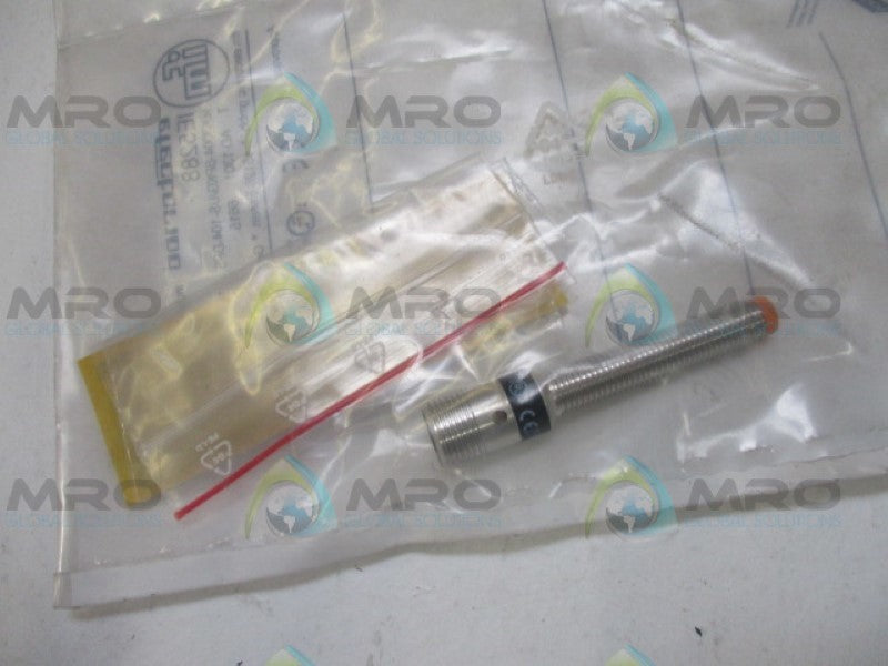 IFM EFFECTOR IE5288 IEK3004-BPKG/US-104-DPS SENSOR *NEW IN FACTORY BAG*