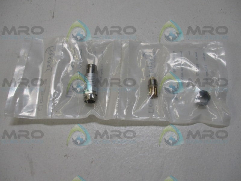 FISCHER S104A053-130+ CONNECTOR *NEW IN FACTORY BAG*