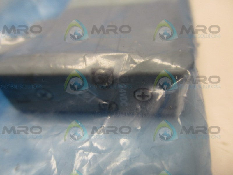 SMC SV2400-5FU SOLENOID VALVE 24VDC *NEW NO BOX*