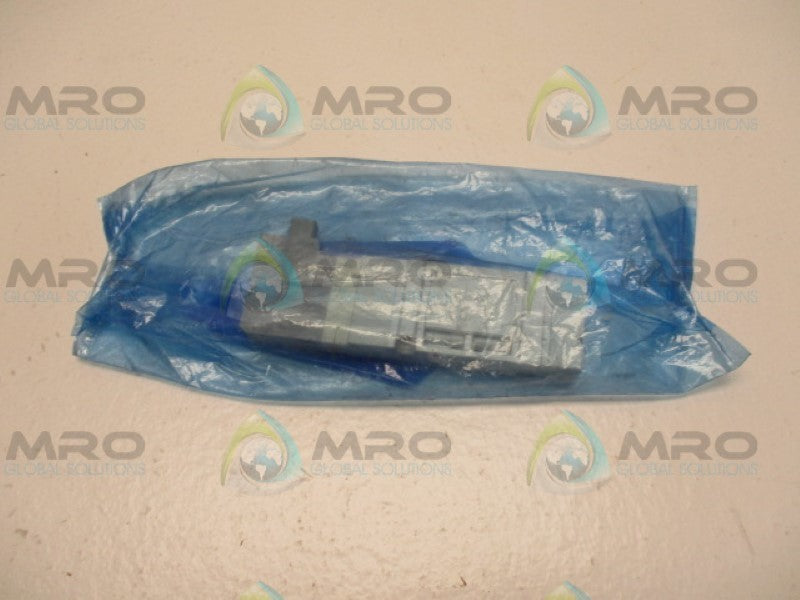 SMC SV2100-5FU SOLENOID VALVE 24VDC *NEW NO BOX*