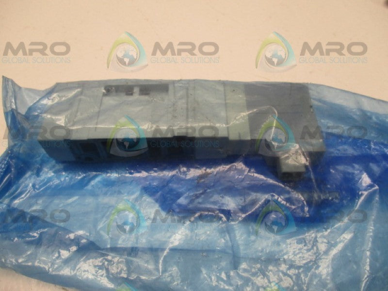 SMC SV2100-5FU SOLENOID VALVE 24VDC *NEW NO BOX*