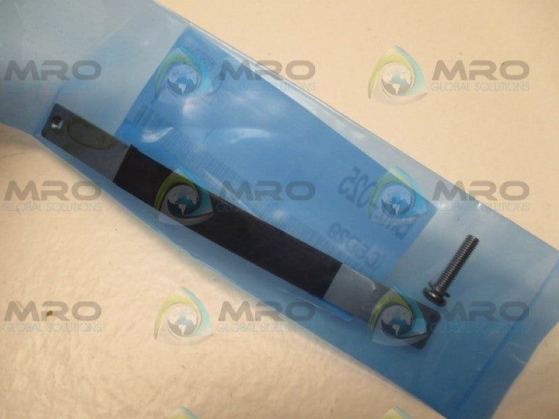 SMC BM2-025 MOUNTING BRACKET * NEW IN FACTORY BAG *
