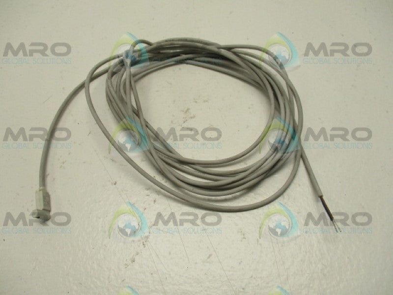 SMC D-F8B SENSOR SWITCH *NEW NO BOX*