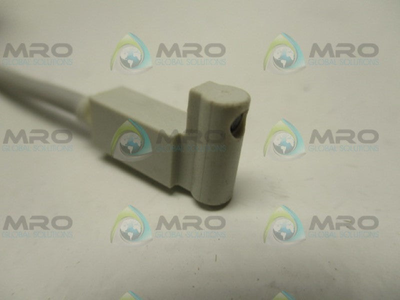 SMC D-F8B SENSOR SWITCH *NEW NO BOX*