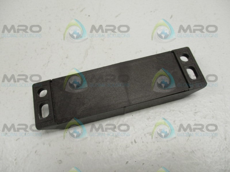 SCHMERSAL EX-BPS33-3G/D MAGNETIC ACTUATOR *NEW NO BOX*