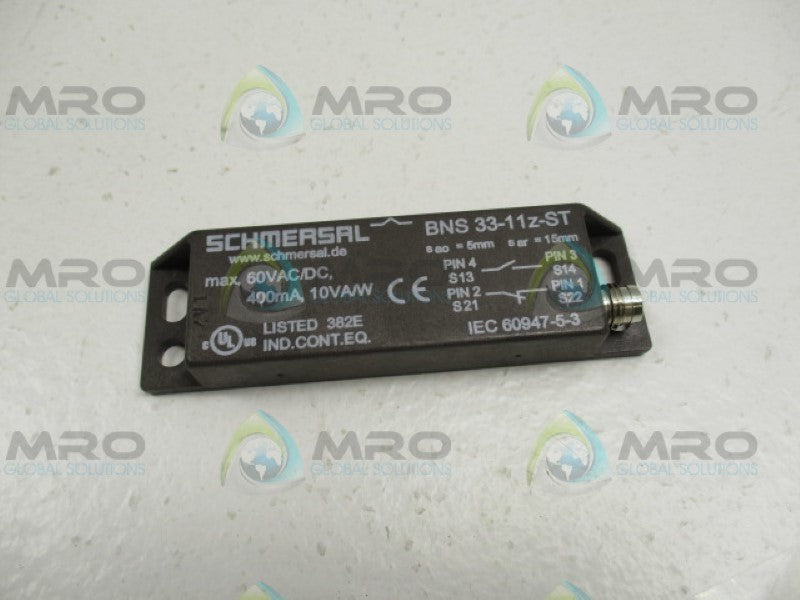 SCHMERSAL BNS33-11Z-ST MAGNETIC SAFETY SENSOR *NEW NO BOX*