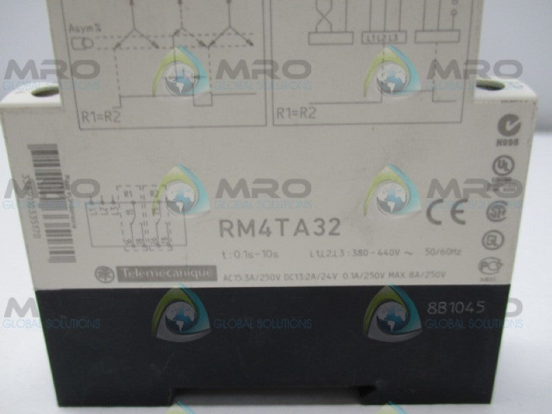 SCHNEIDER ELECTRIC RM4TA32 PHASE FAILURE RELAY 300V 5A *USED*