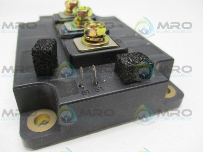 MITSUBISHI CM300DY-24H IGBT MODULE 1.2KV *NEW NO BOX*