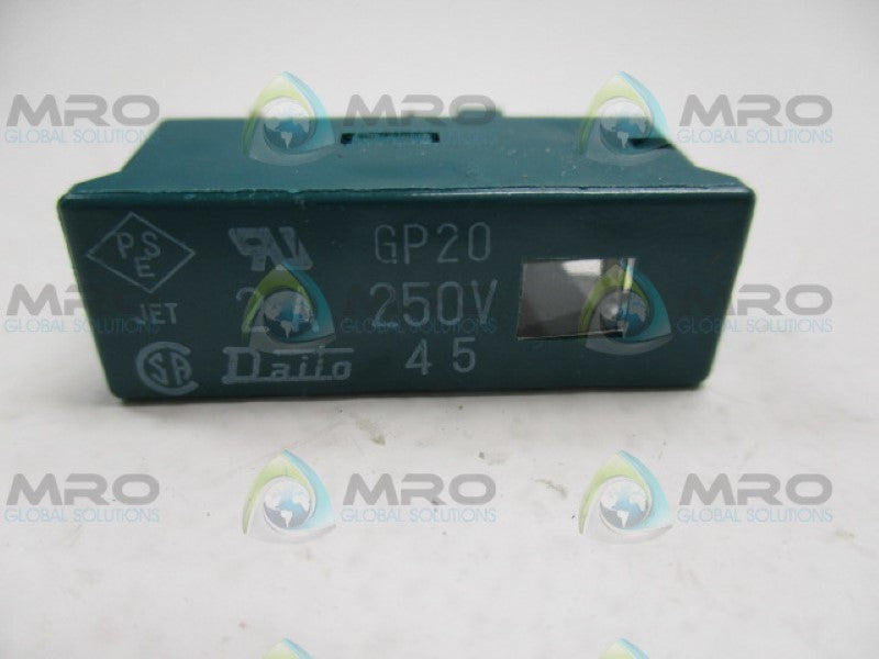 DAITO GP20 PLUG-IN FUSE 2A *NEW NO BOX*