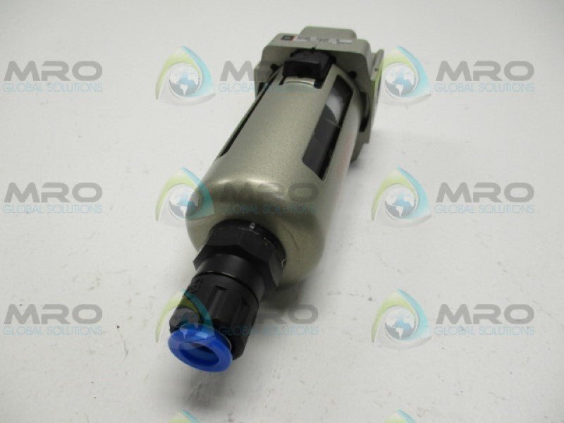 SMC AF30-F03D-R FILTER REGULATOR *NEW NO BOX*