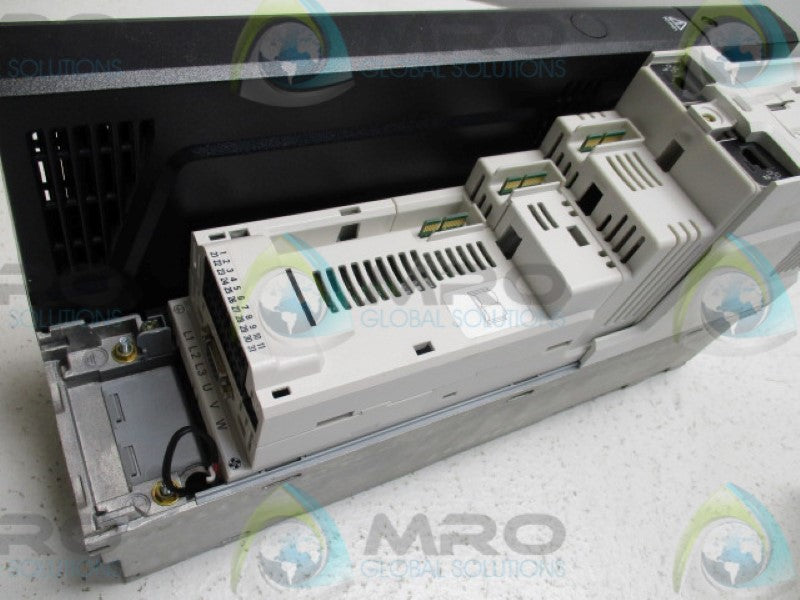 CONTROL TECHNIQUES M700-044 00150A10101AB100 DRIVE 5.5/10HP *NEW IN BOX*