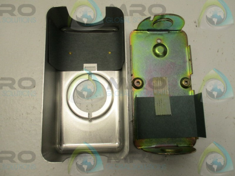 INVENSYS Z456990100 ENCLOSURE *NEW NO BOX*