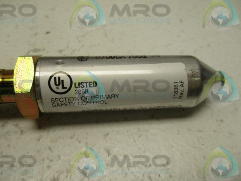HONEYWELL C7008A1000 FSG FLAME ROD AND HOLDER *NEW IN BOX*
