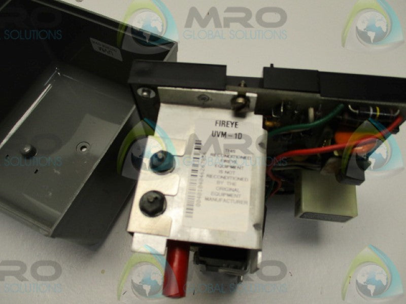 FIREYE UVM-1D FLAME SENSOR AMPLIFIER  * USED *