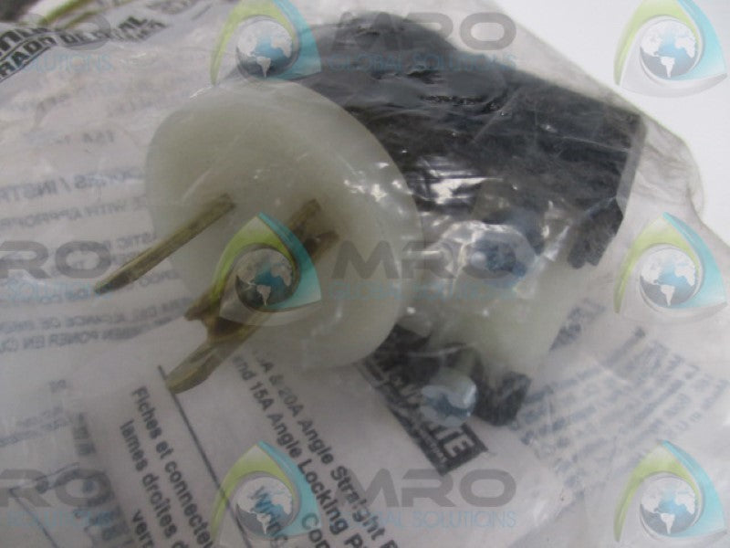 LEVITON 5266-CA ANGLED PLUG 15A 125V * NEW IN FACTORY BAG *