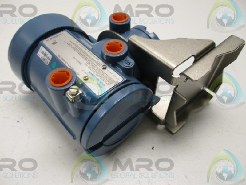 MICROMOTION 1700R11ABAEZZZ FLOW TRANSMITTER * NEW NO BOX *