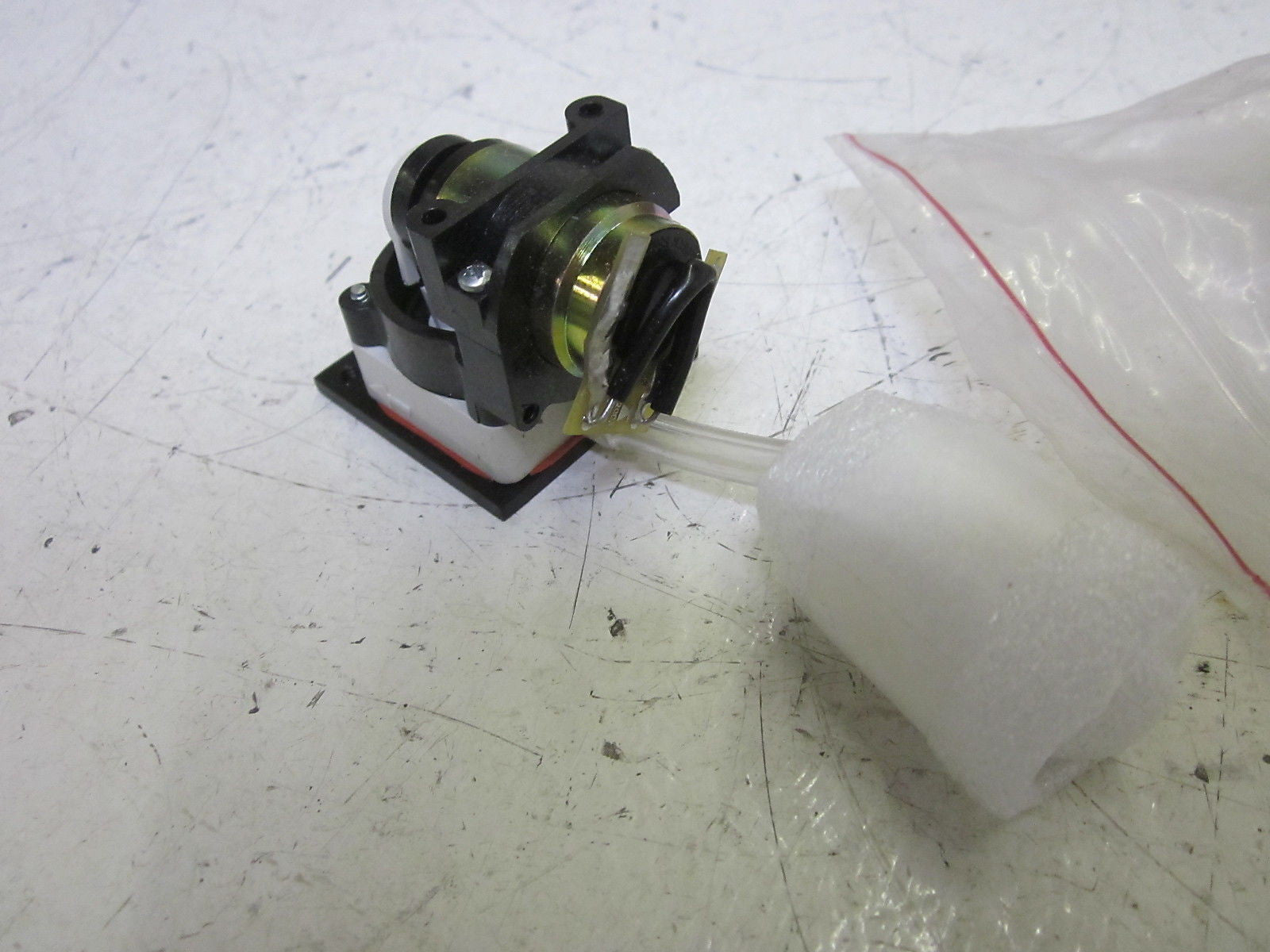 MSA 449965 PUMP ASSEMBLY *NEW IN A FACTORY BAG*