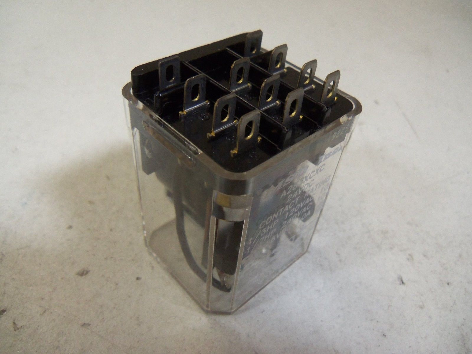 MSD A283XCXC RELAY 24VDC *NEW NO BOX*